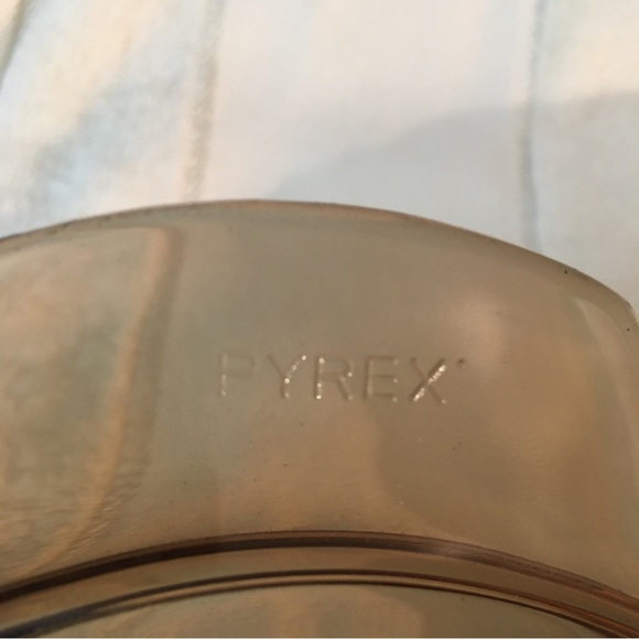 Vintage Pyrex Made England casserole lids 2- amber clear- - Picture 3 of 12